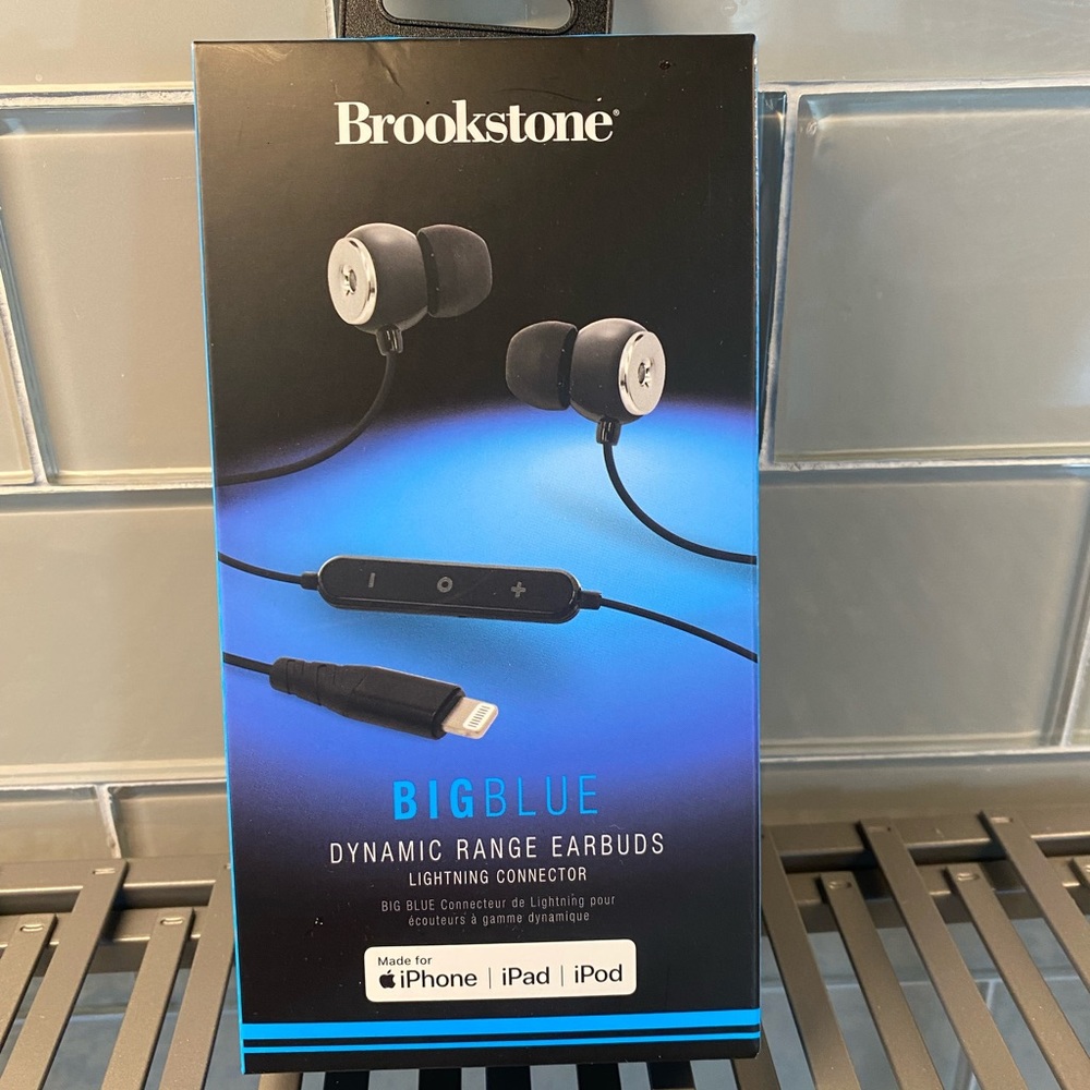 Brookstone BIGBLUE Dynamic Range Earbuds with Lightning Connector